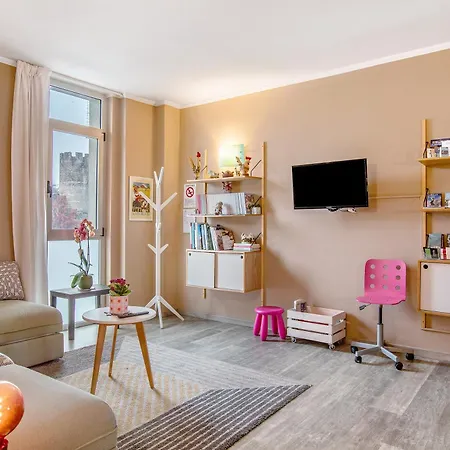 Апартаменты Alpen Pila Loft 4 Аоста